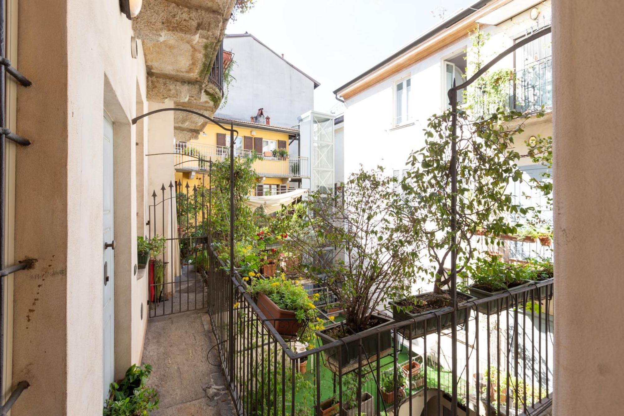 Easytopstay - Cosy Apartment Close To Navigli — Photos 1